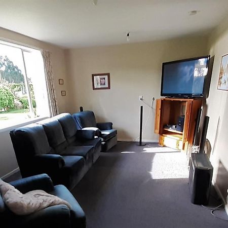 Last Light Lodge Tuatapere Exterior photo